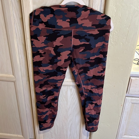 🍋 NWOT Lululemon Wunder Train High-Rise Tights 25” * Full-on Luxtreme - Picture 8 of 11